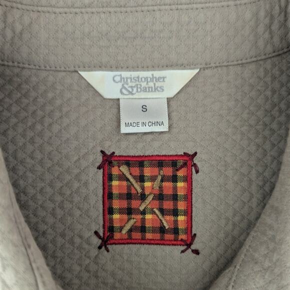 Christopher & Banks Sz S Embroidered Shirt Shacket Tan Beaded Canoe Motif - Picture 7 of 9